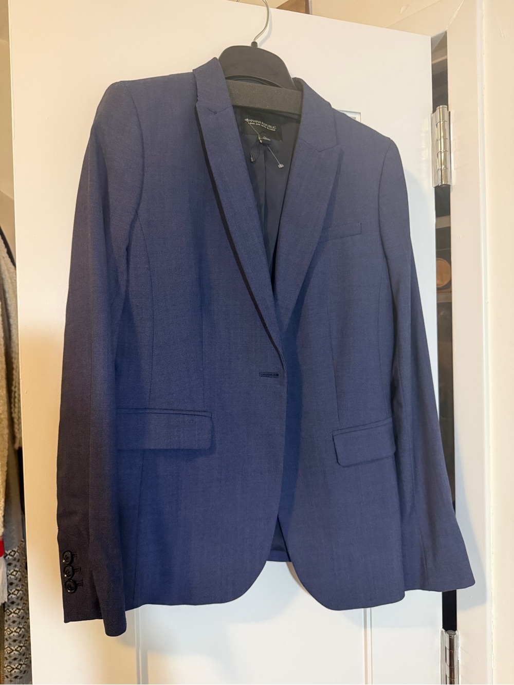 Banana Republic 2-Piece Suit
